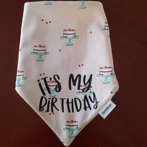 Dog bandanas,  over the collar